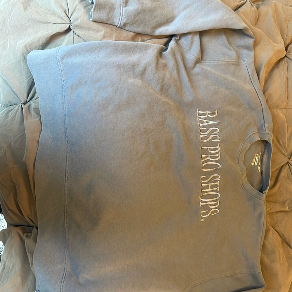 large blue bass pro shop crew neck jacket